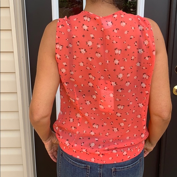 Sleeveless Cabi blouse - Picture 2 of 2